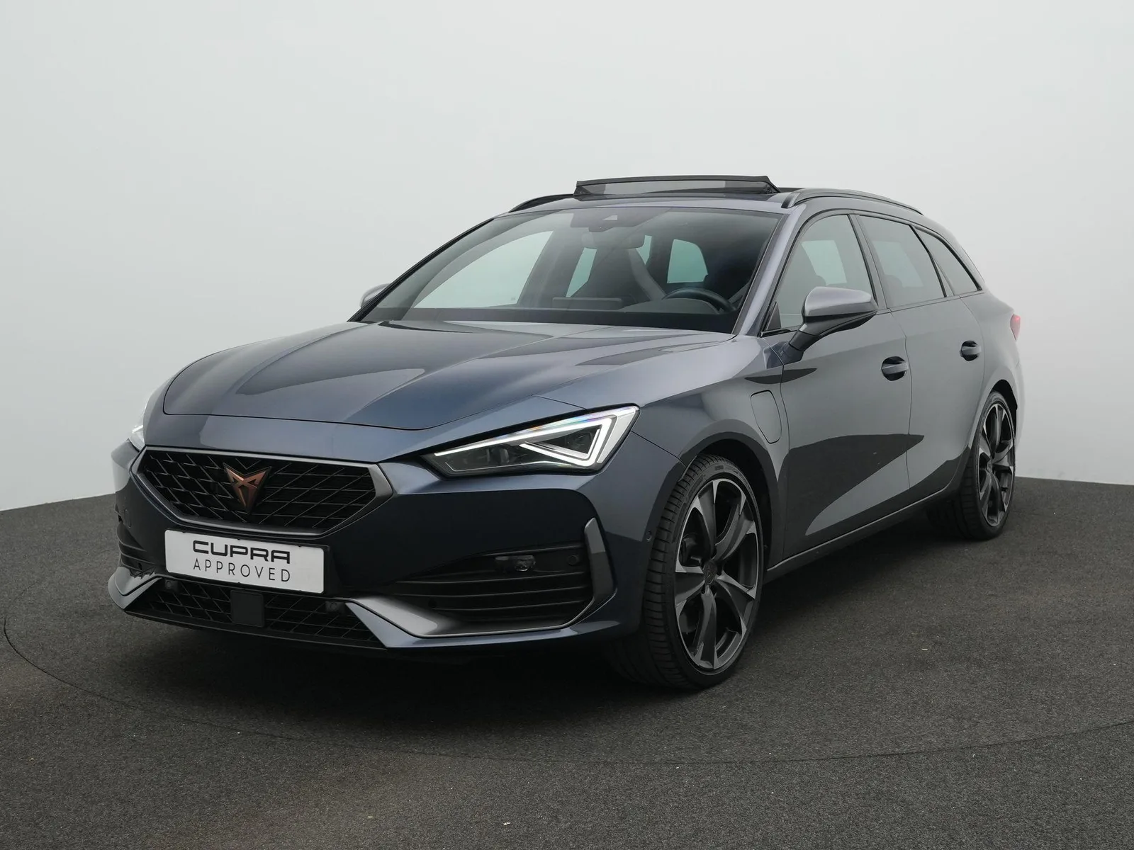 CUPRA Leon Sportstourer (2024) — foto 1