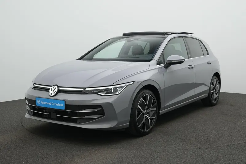 Volkswagen Golf (2024)