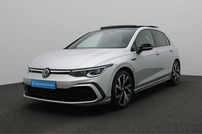Volkswagen Golf (2024)
