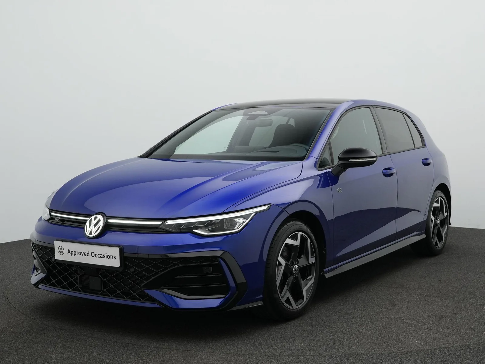 Volkswagen Golf (2025) — foto 1