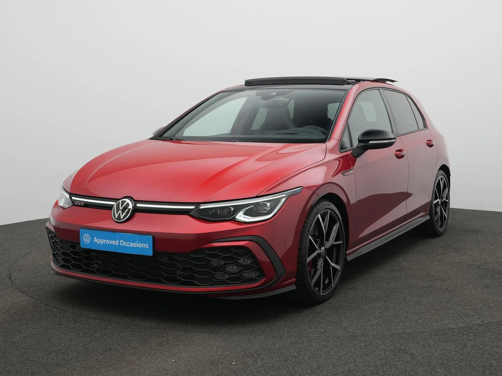 Volkswagen Golf (2022) — foto 1