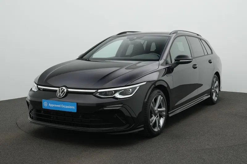 Volkswagen Golf (2024)