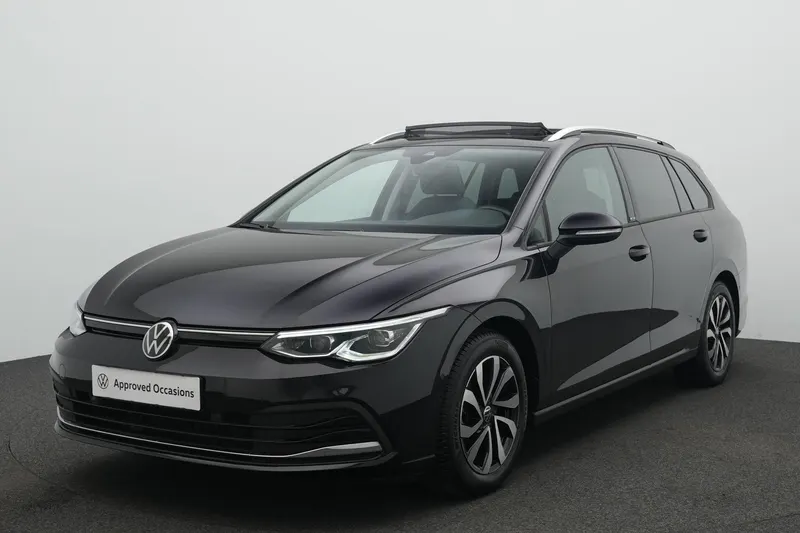 Volkswagen Golf (2022)