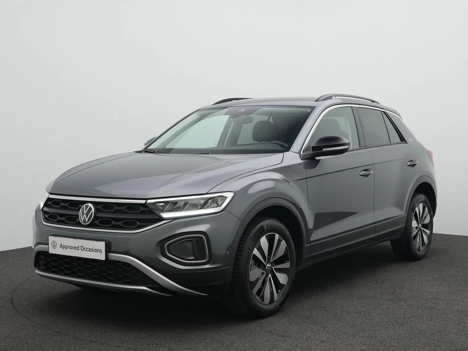 Volkswagen T-Roc (2025) — foto 1