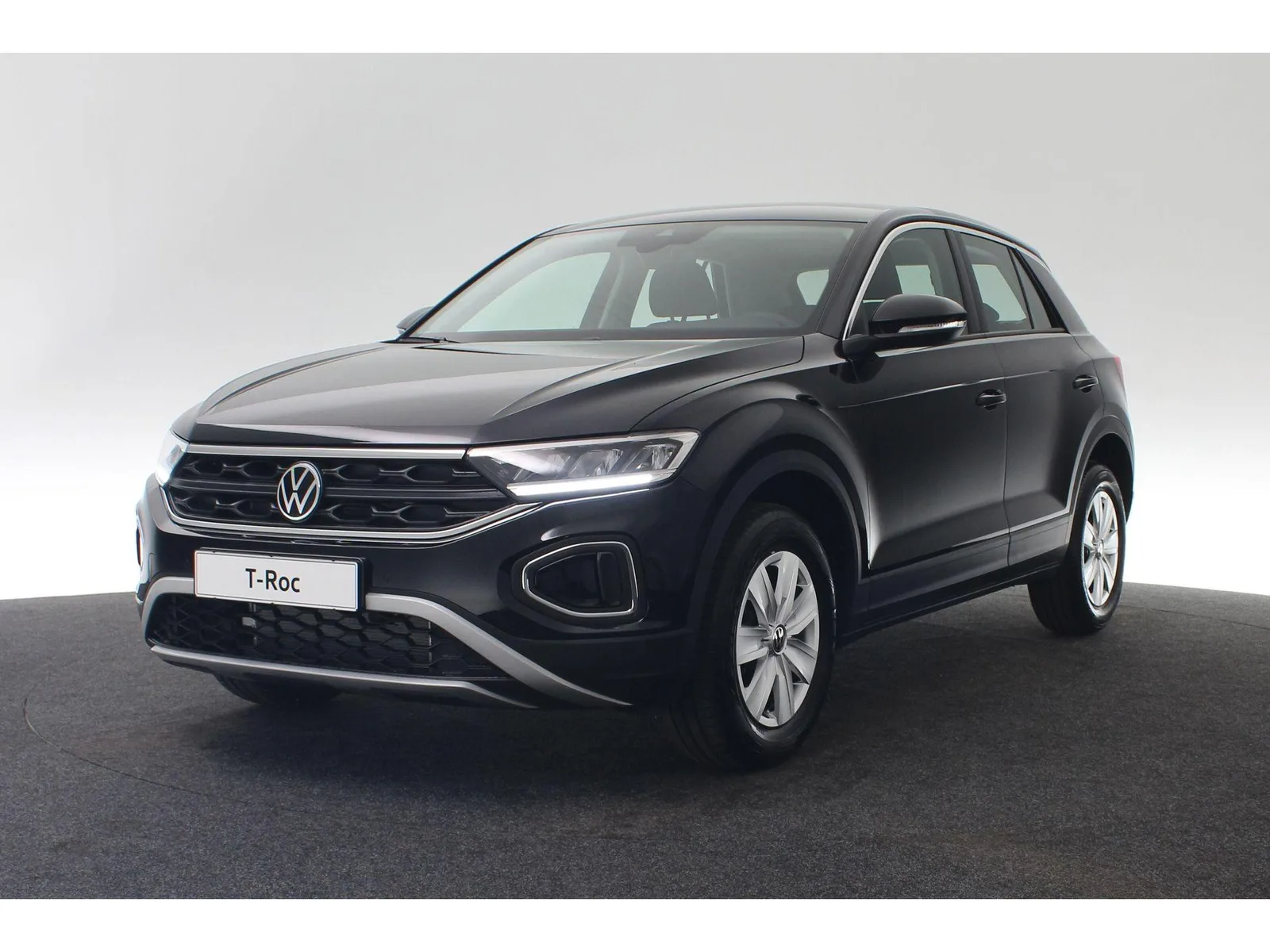 Volkswagen T-Roc (2025) — foto 1