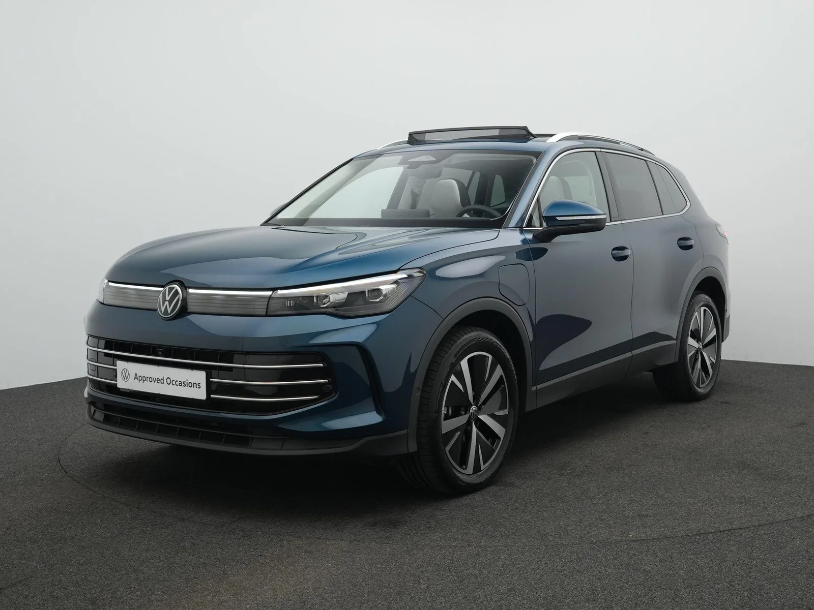 Volkswagen Tiguan (2025) — foto 1