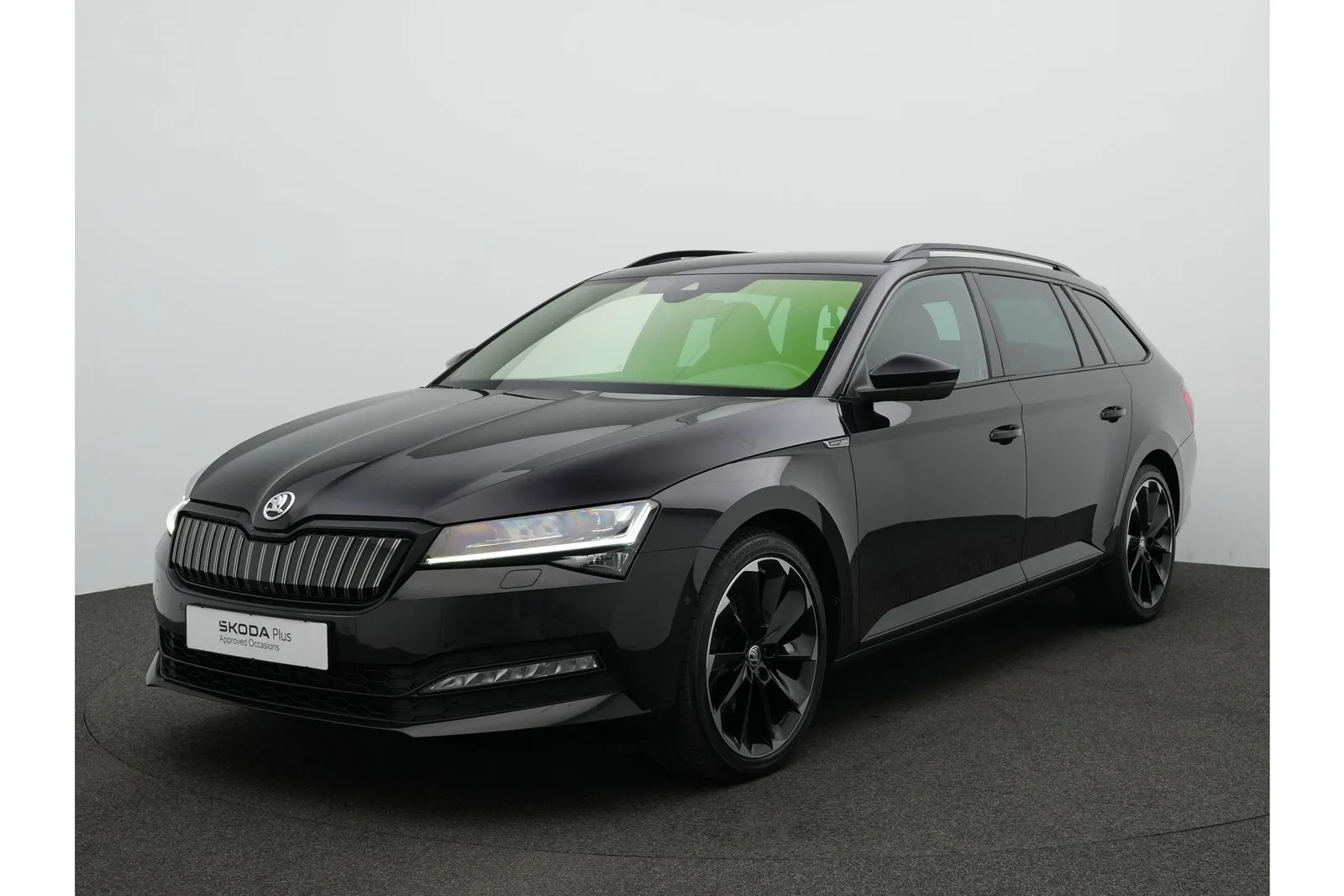 Škoda Superb (2023) — foto 1