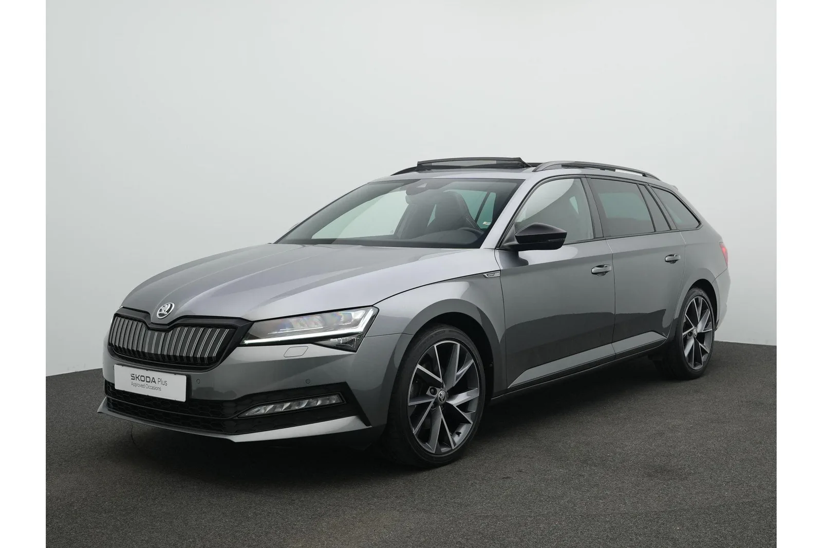 Škoda Superb (2022) — foto 1
