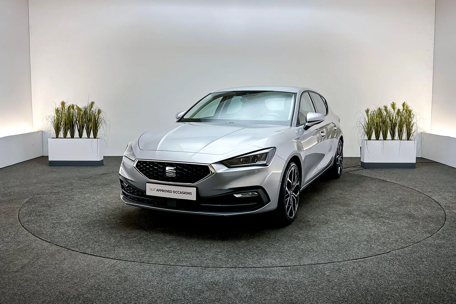 SEAT Leon (2024) — foto 1