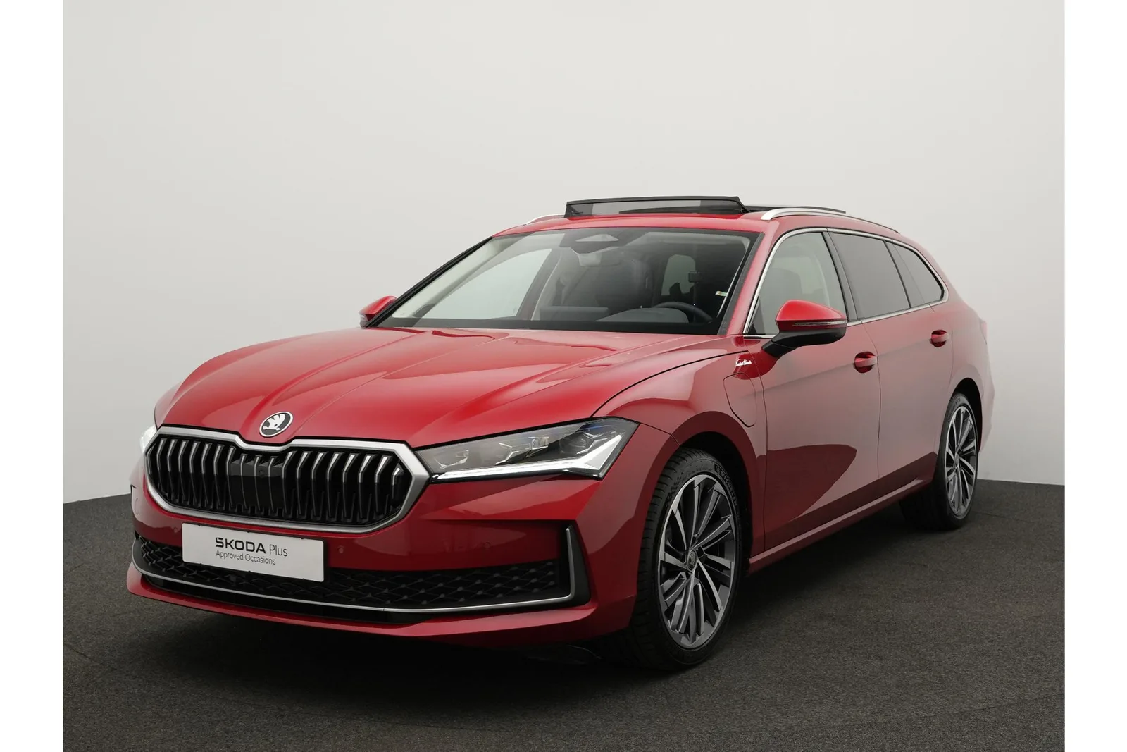 Škoda Superb (2025) — foto 1