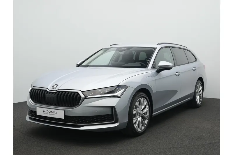 Škoda Superb (2025)