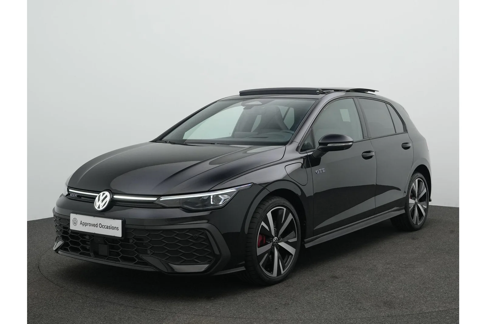 Volkswagen Golf (2025) — foto 1