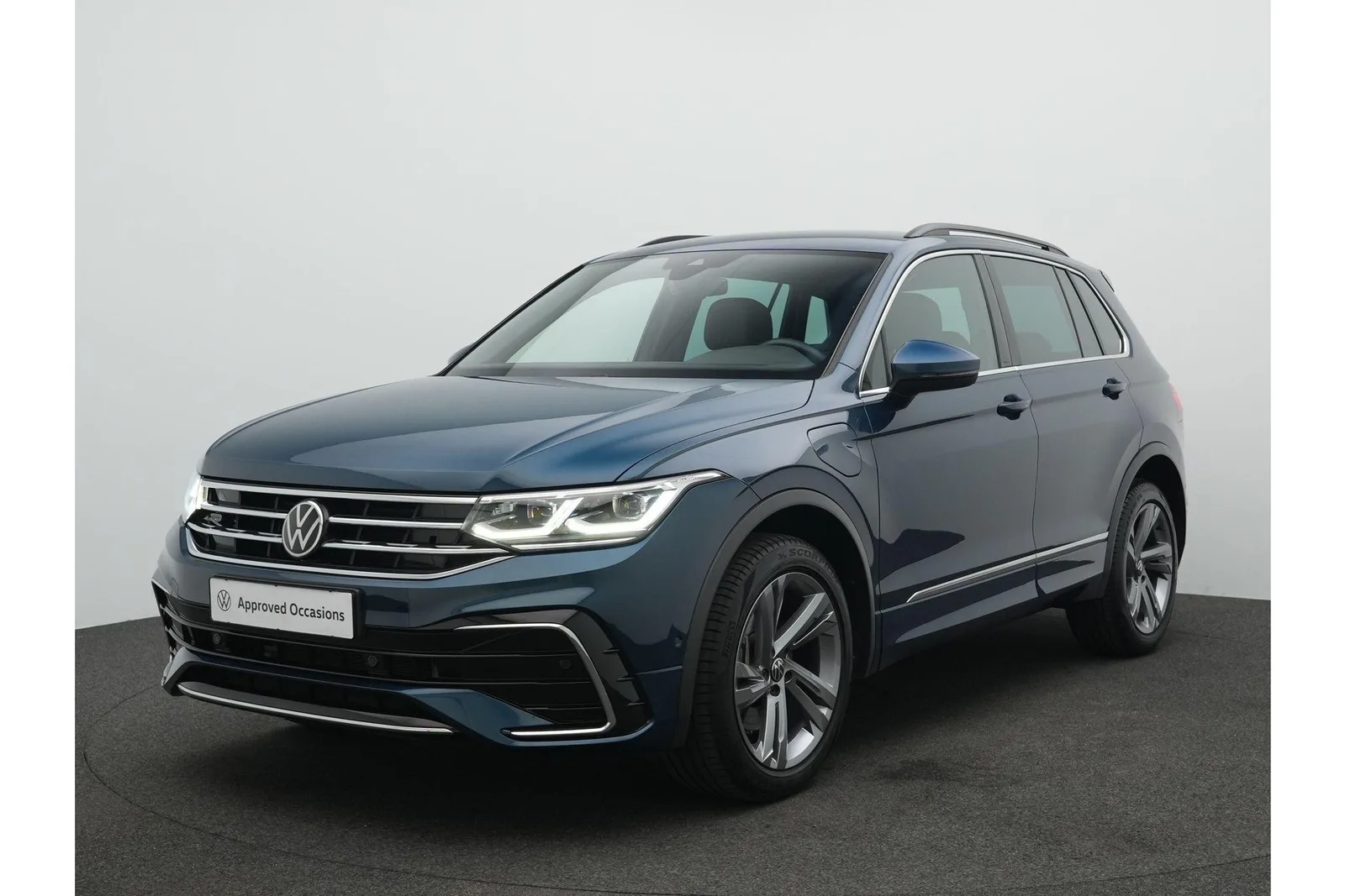 Volkswagen Tiguan (2022) — foto 1