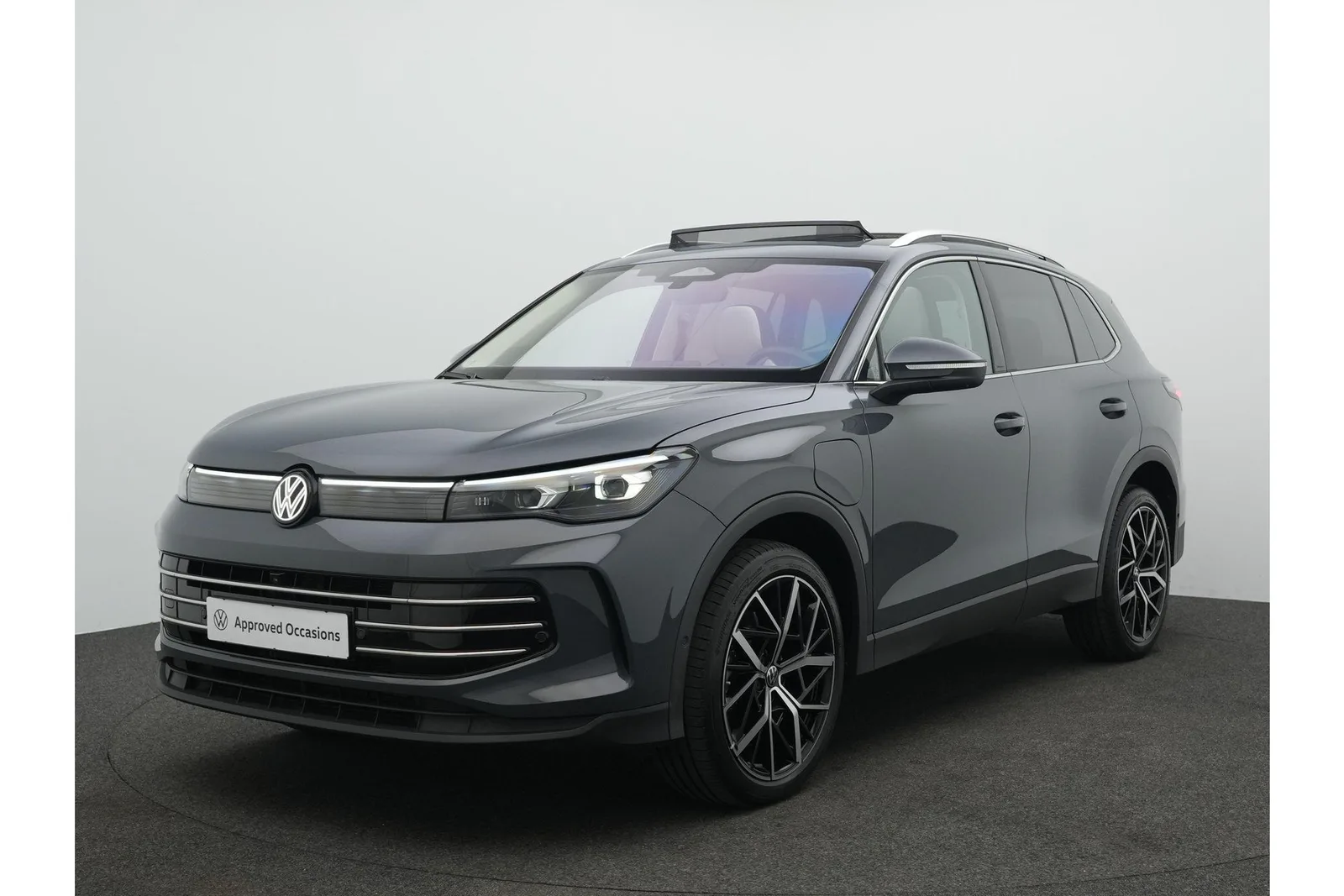 Volkswagen Tiguan (2025) — foto 1