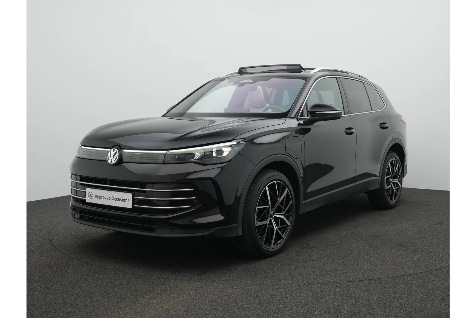 Volkswagen Tiguan (2025) — foto 1
