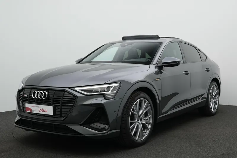 Audi e-tron (2023)