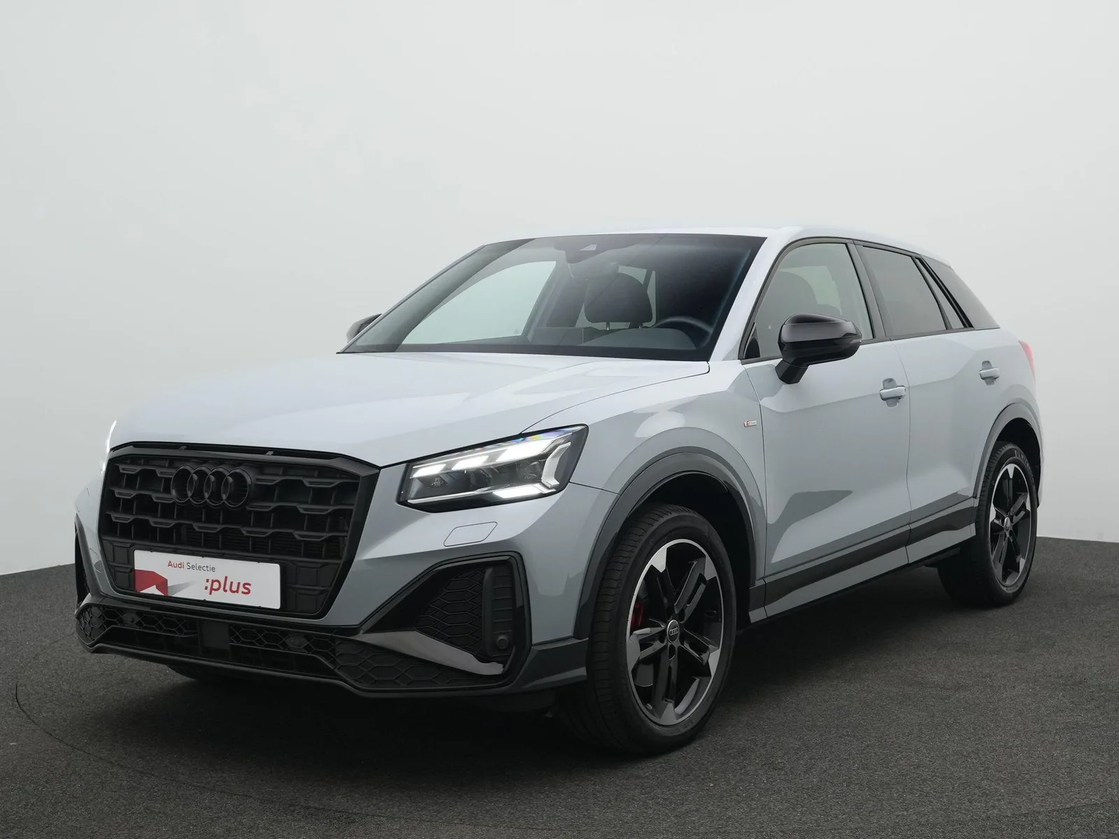 Audi Q2 (2022) — foto 1