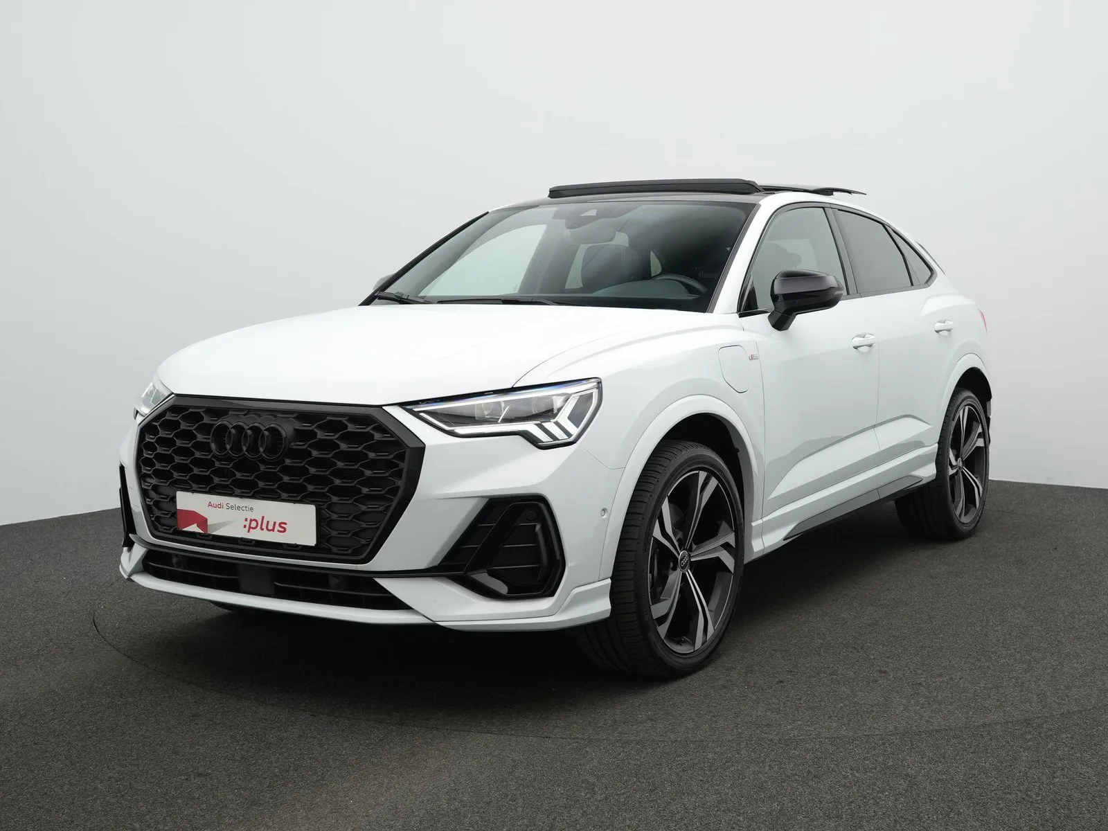 Audi Q3 (2023) — foto 1