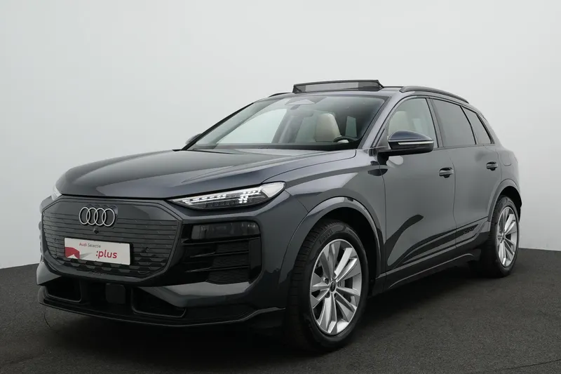 Audi Q6 e-tron (2025)