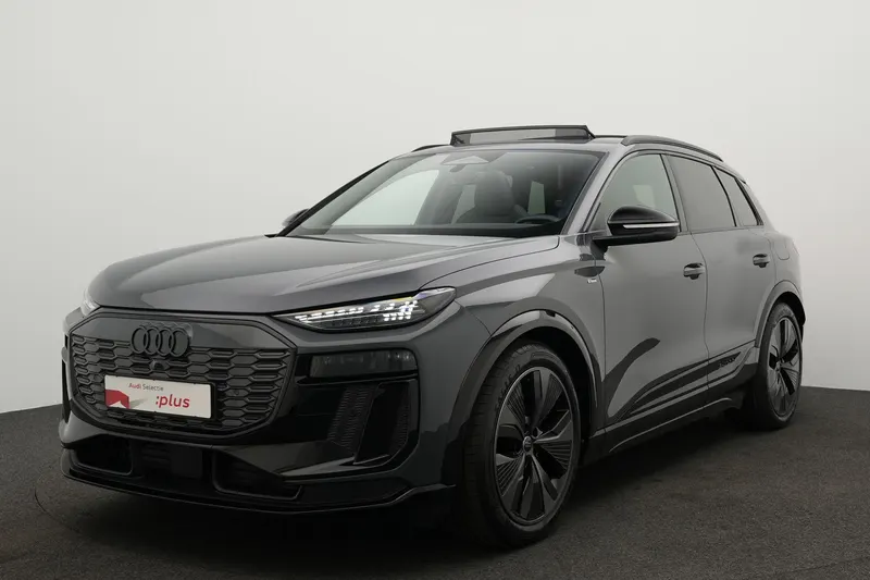 Audi Q6 e-tron (2025)