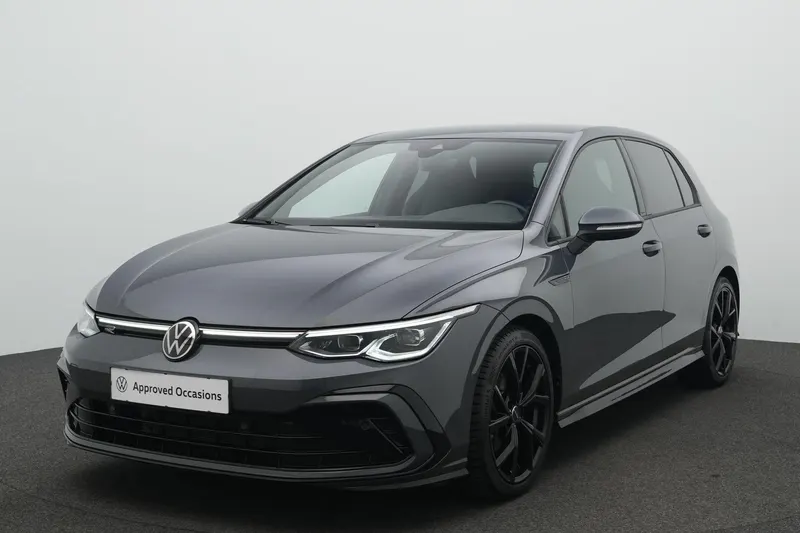Volkswagen Golf (2023)