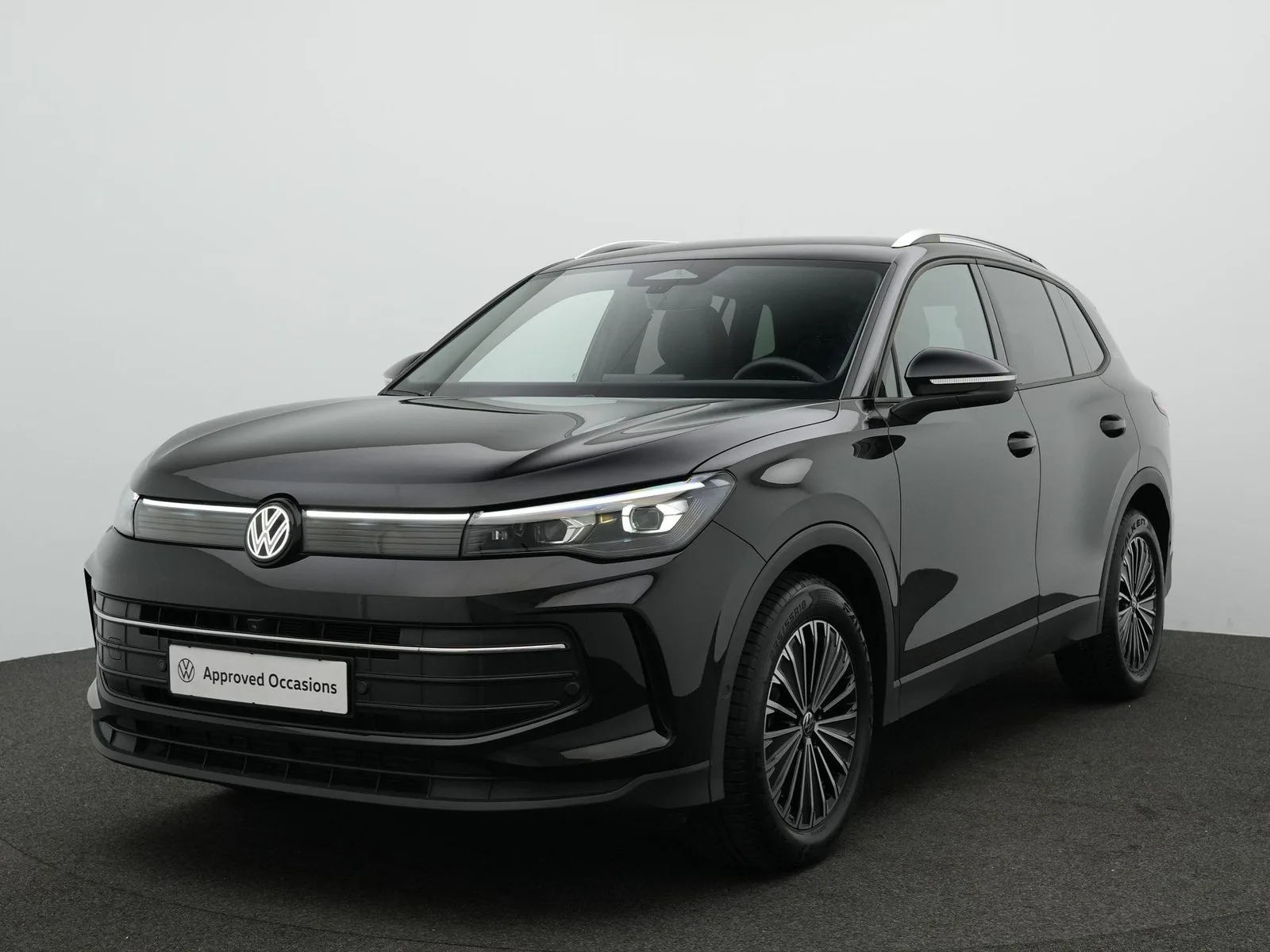 Volkswagen Tiguan (2025) — foto 1