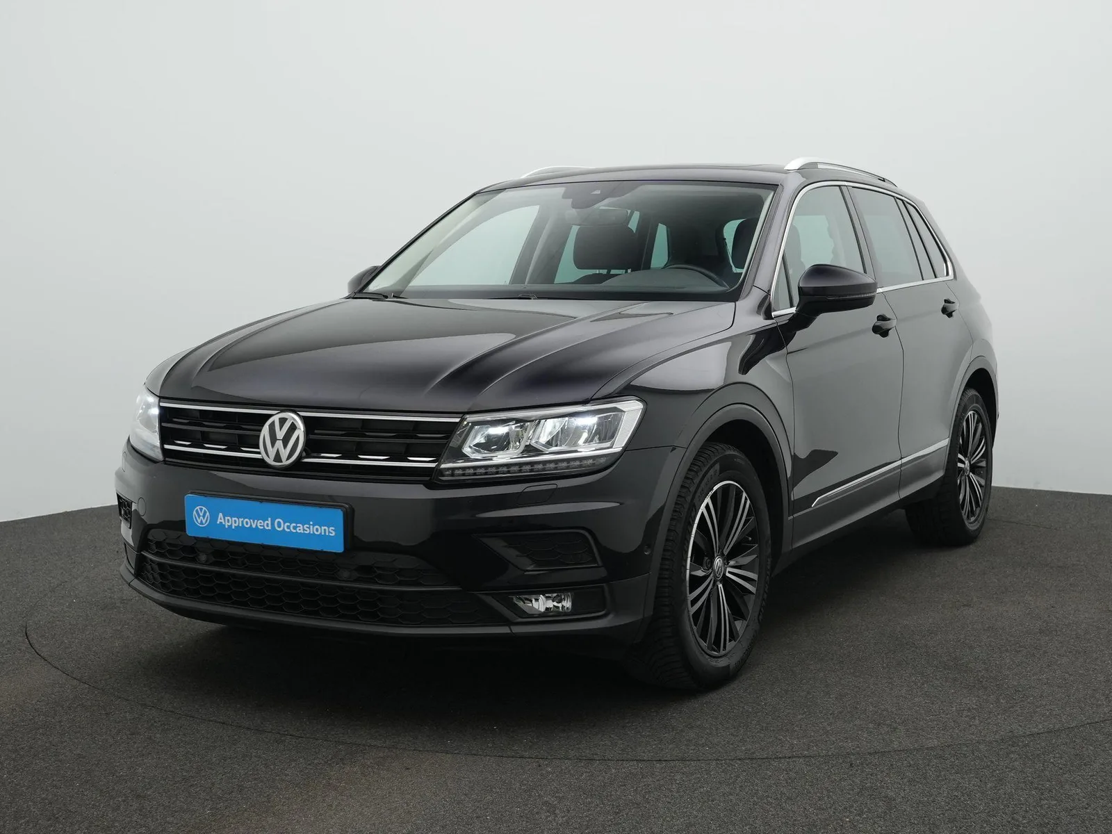 Volkswagen Tiguan (2019) — foto 1