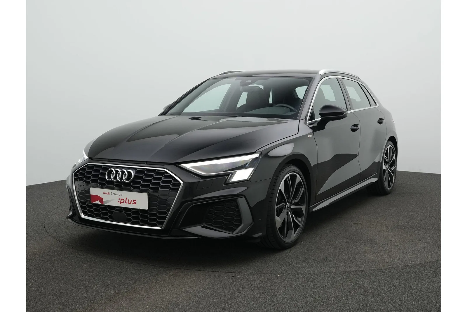 Audi A3 (2022) — foto 1