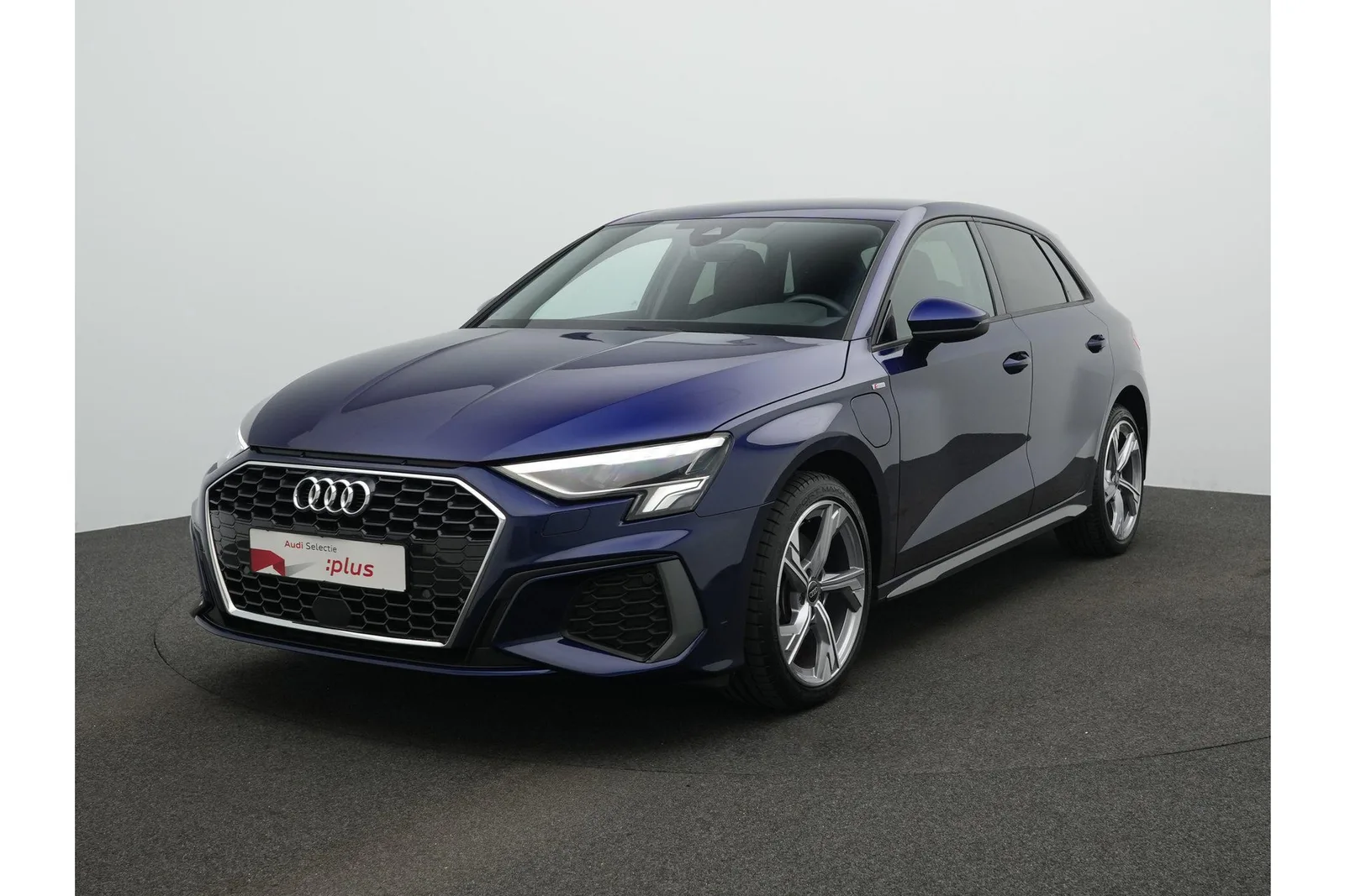 Audi A3 (2022) — foto 1