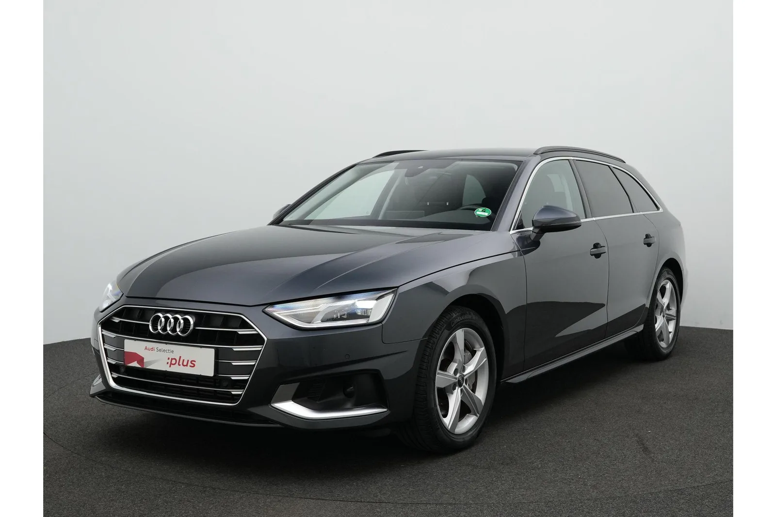 Audi A4 (2022) — foto 1