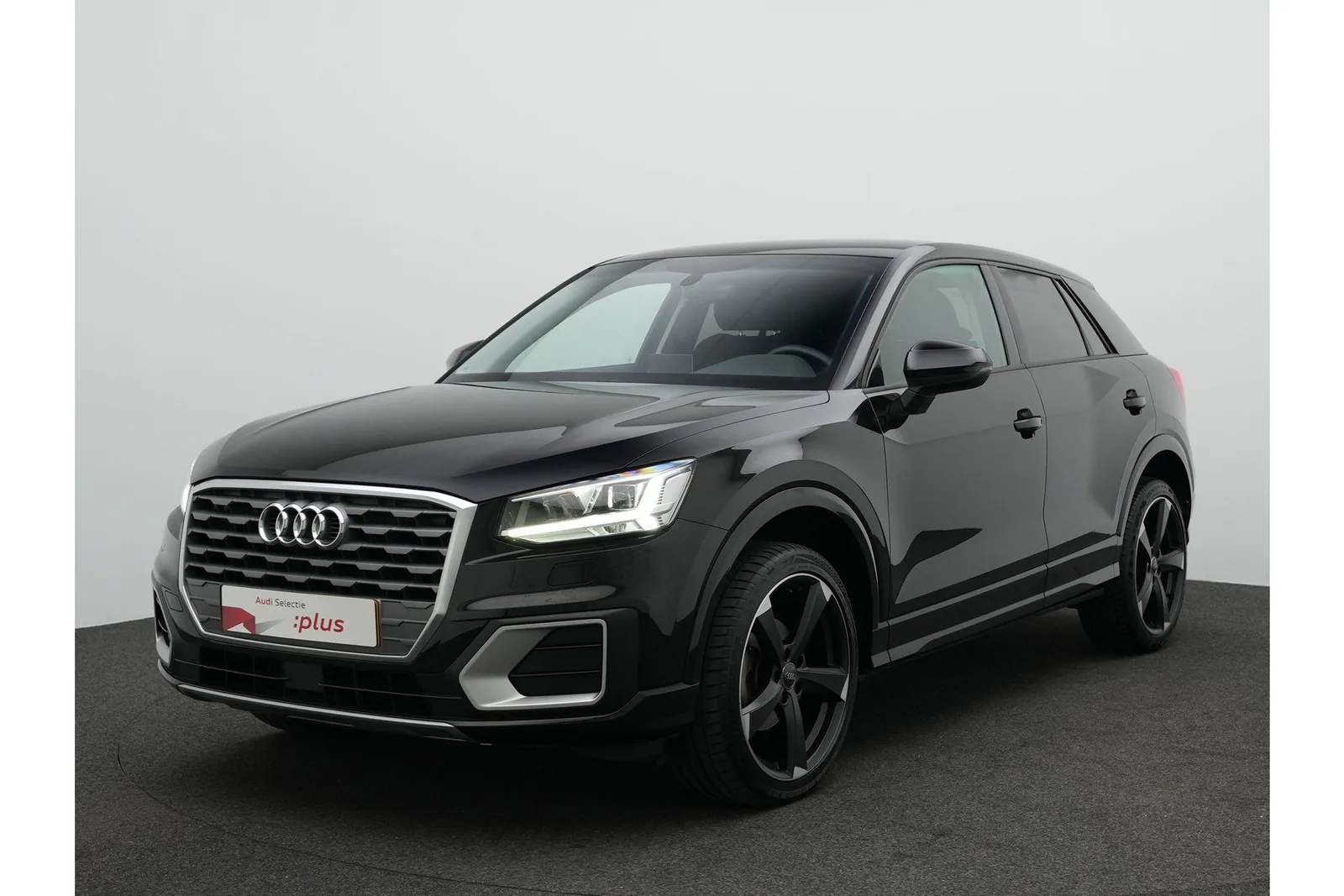 Audi Q2 (2020) — foto 1