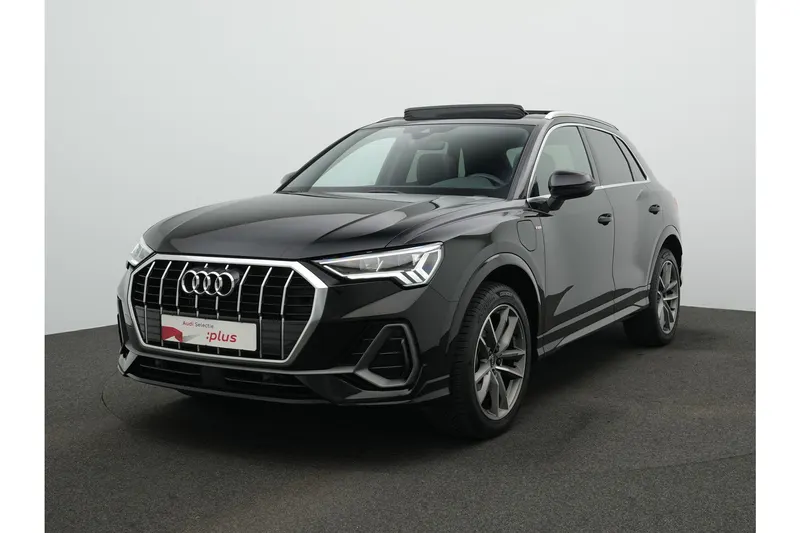 Audi Q3 (2022)