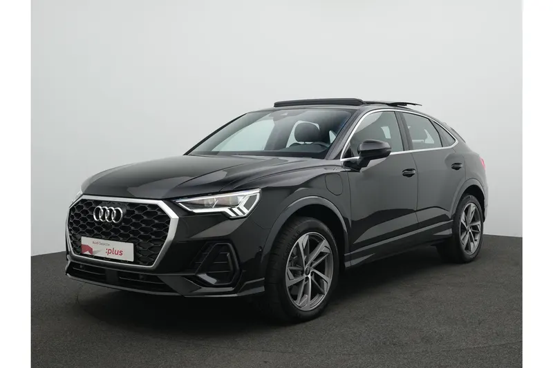 Audi Q3 (2023)
