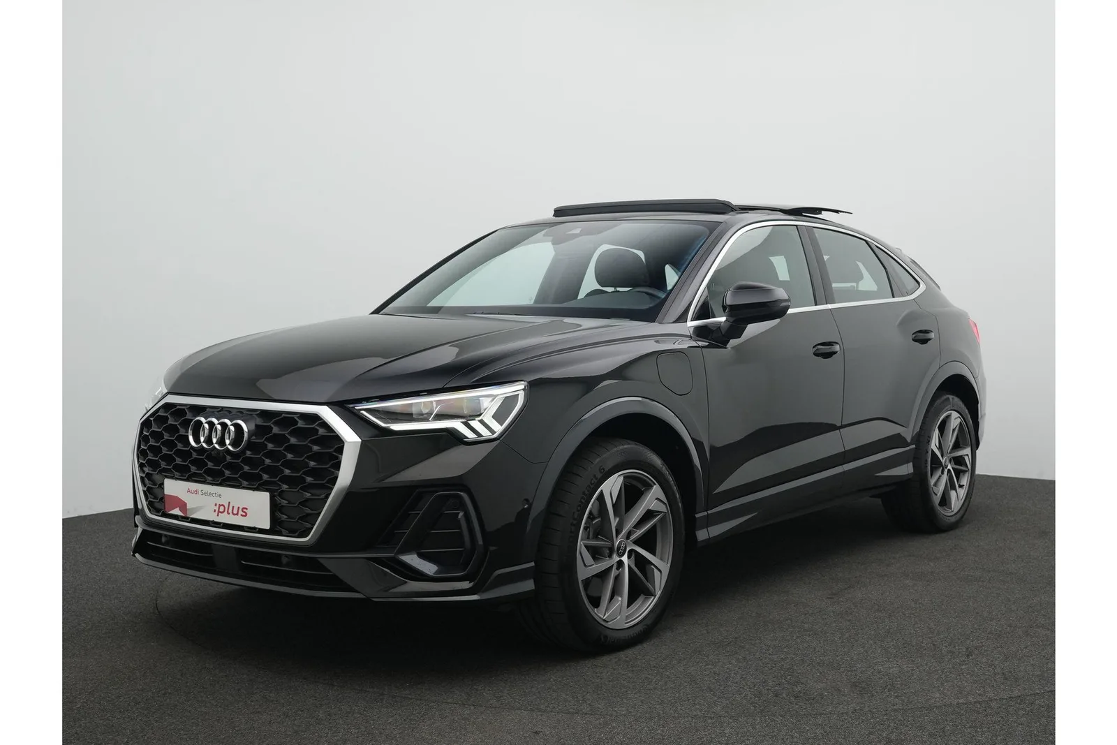Audi Q3 (2023) — foto 1