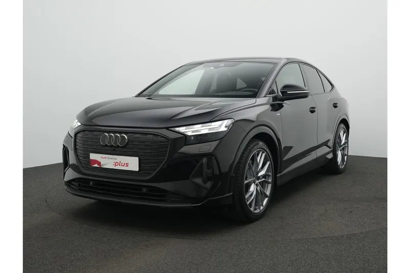 Audi Q4 e-tron (2023)