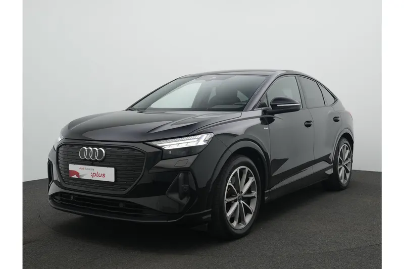 Audi Q4 e-tron (2022)