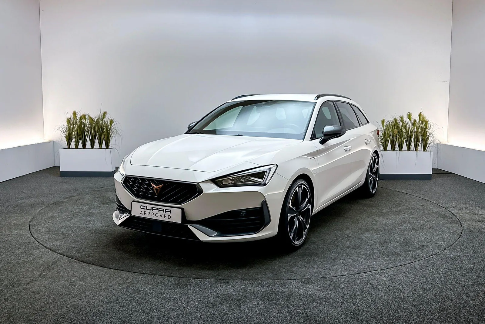 CUPRA Leon Sportstourer (2023) — foto 1
