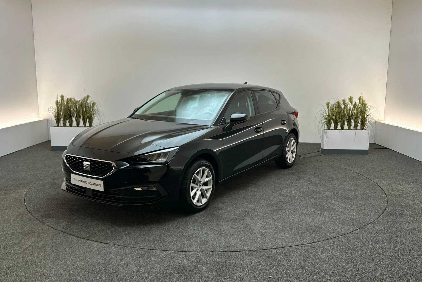 SEAT Leon (2025) — foto 1