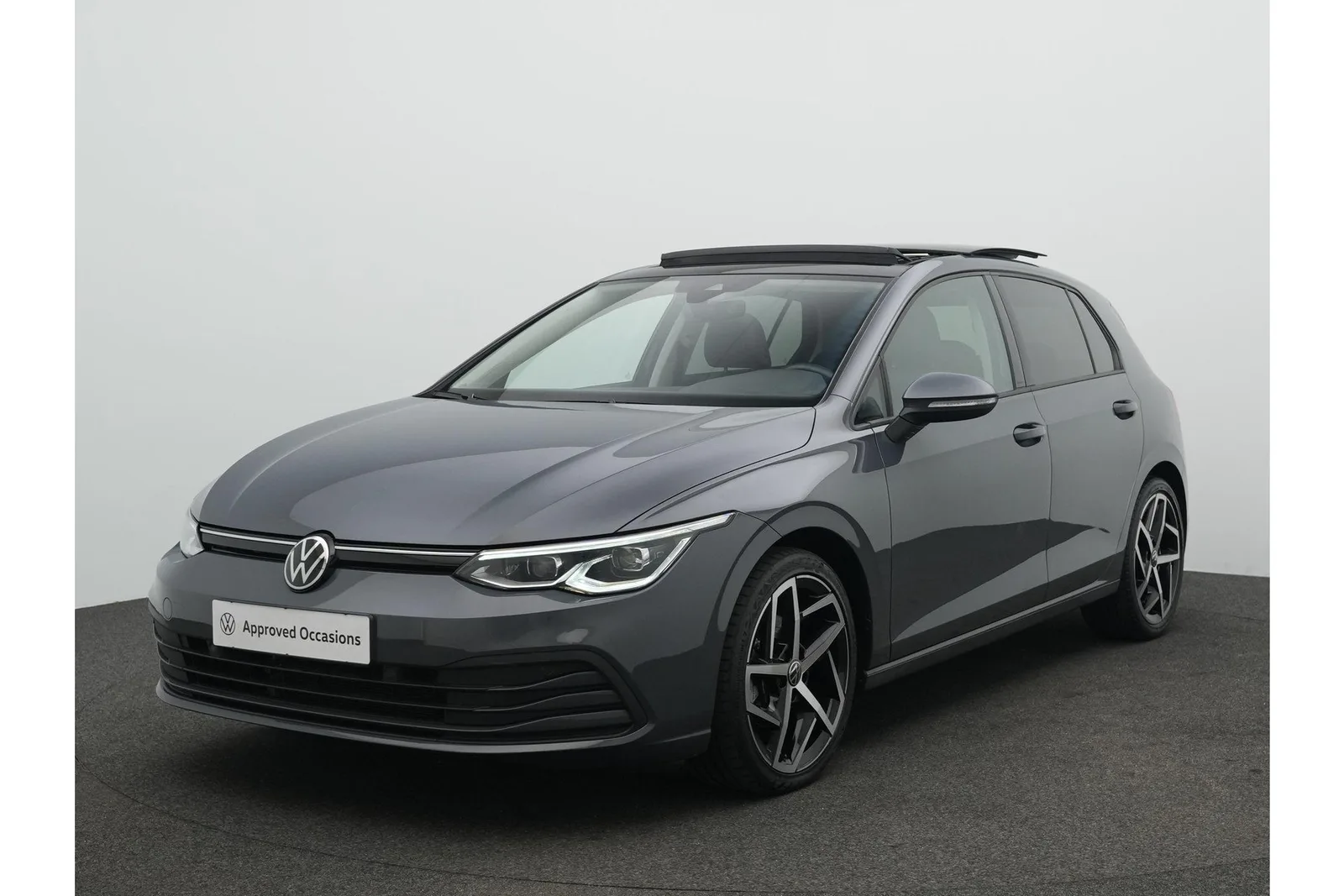 Volkswagen Golf (2021) — foto 1