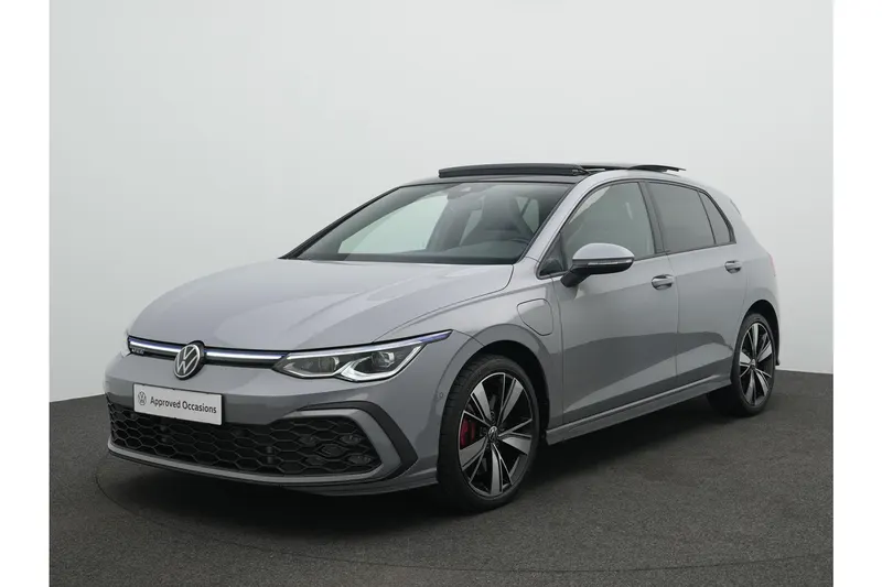 Volkswagen Golf (2023)