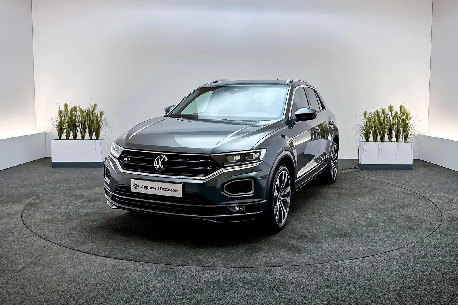 Volkswagen T-Roc (2022) — foto 1