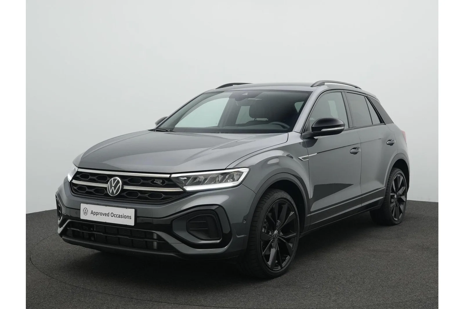 Volkswagen T-Roc (2025) — foto 1