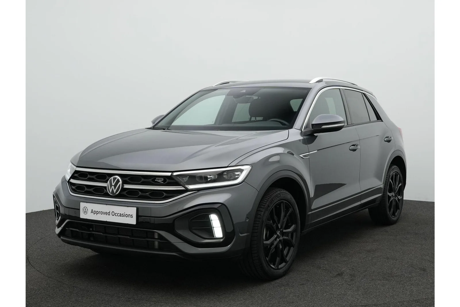 Volkswagen T-Roc (2024) — foto 1