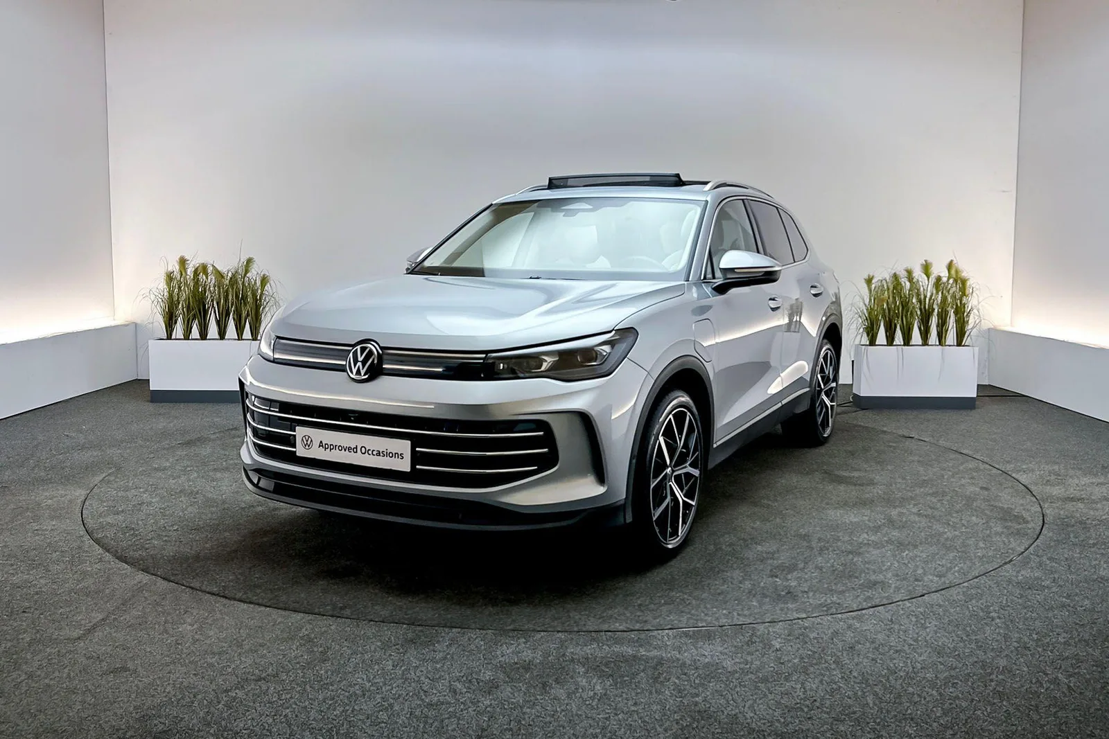 Volkswagen Tiguan (2025) — foto 1