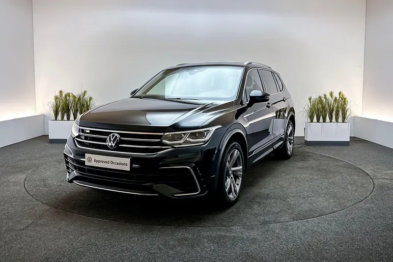 Volkswagen Tiguan (2023)