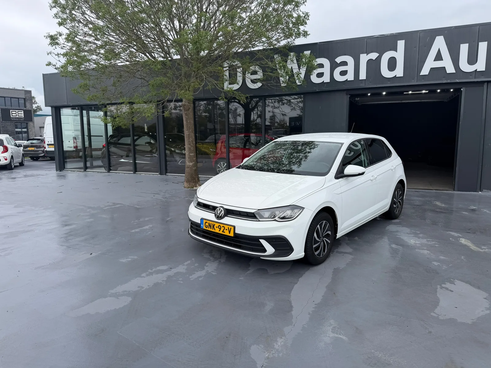 Volkswagen Polo (2024) — foto 1