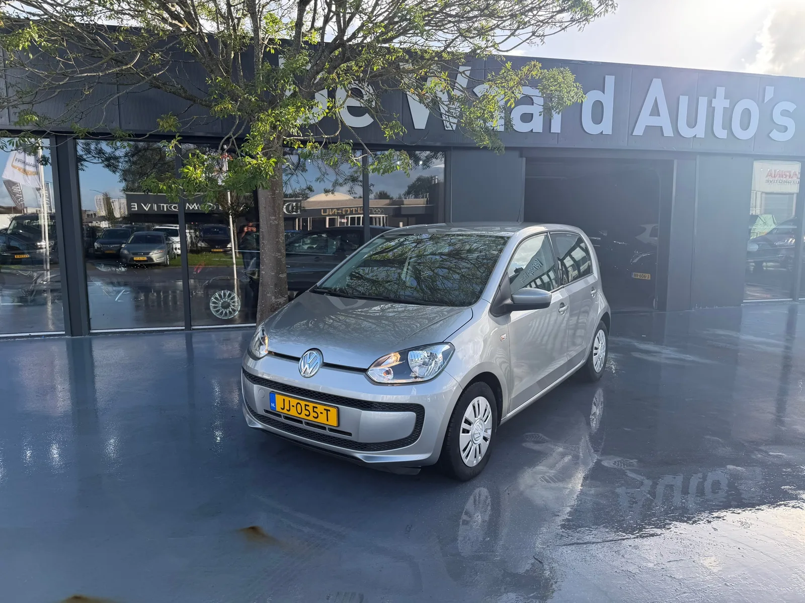 Volkswagen Up! (2016) — foto 1