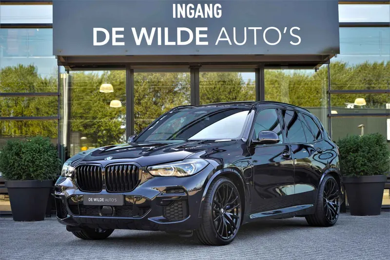BMW X5 (2022)