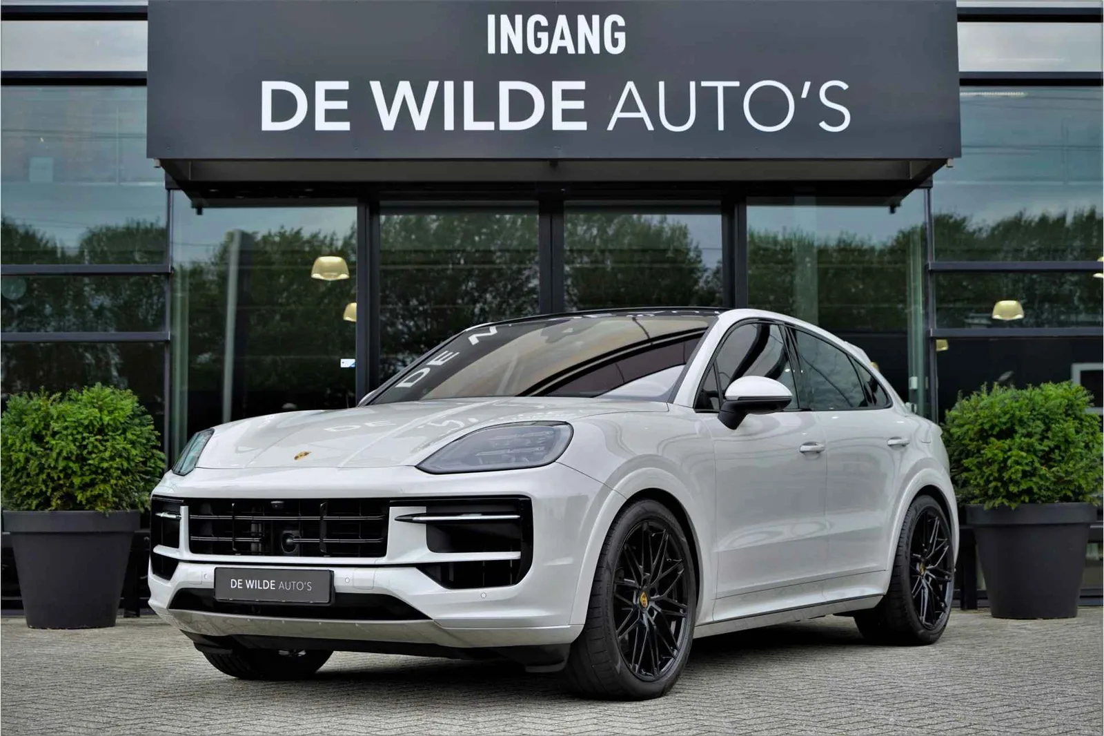 Porsche Cayenne Coupé (2024) — foto 1