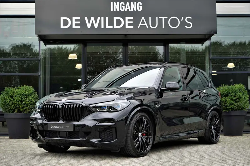 BMW X5 (2022)